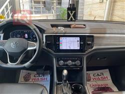 ڤۆڵکسواگن ئەتڵەس کرۆس سپۆرت